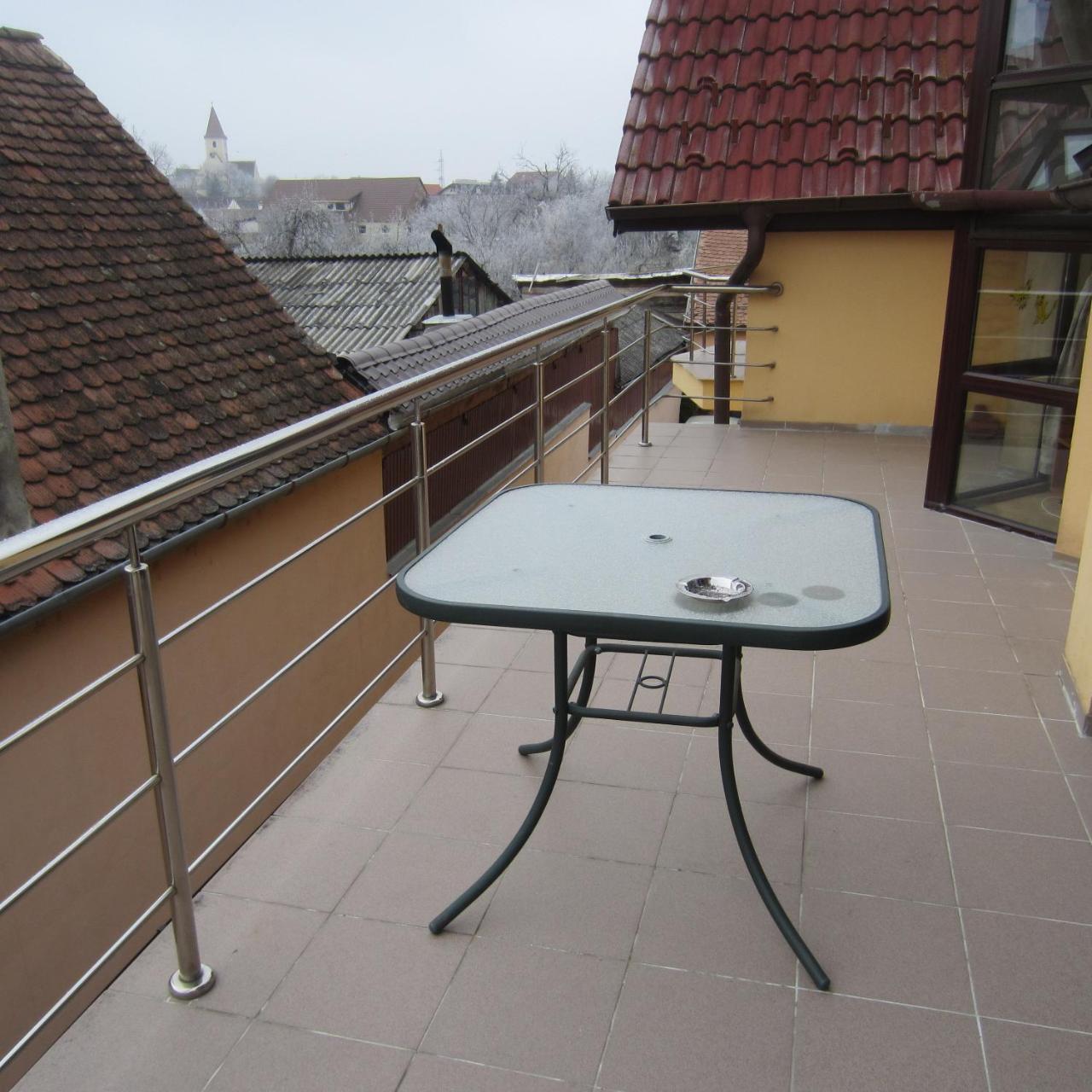 Pensiunea Baroc Sibiu Exteriör bild